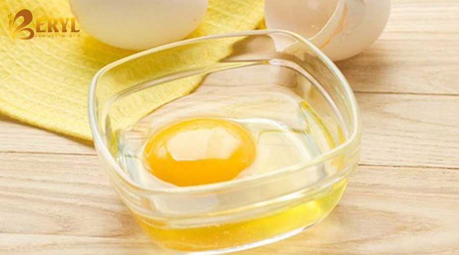 Lòng trắng trứng trị sẹo thâm mụn hiệu quả